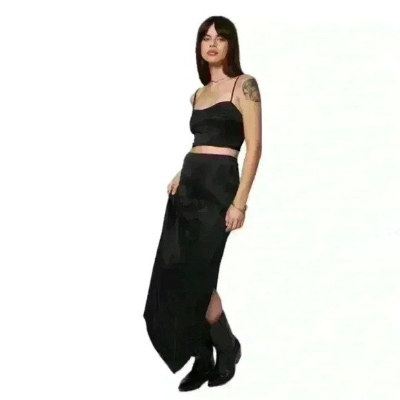 Stillwater- The "Cupro Silky Dani Maxi Skirt" Black Extra Small New With Tags! - Picture 2 of 10